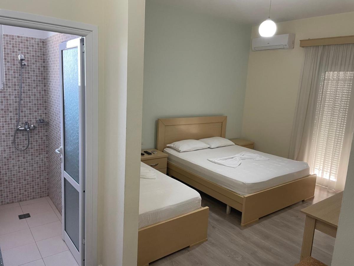 פוגרדץ Rent Rooms Kapri מראה חיצוני תמונה